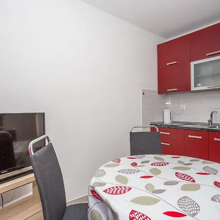 Ante Nobilo Aparthotel *