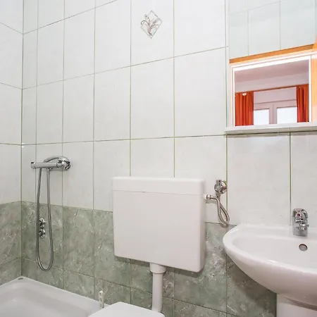 Ante Nobilo Aparthotel *
