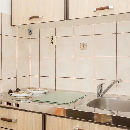 Ante Nobilo Aparthotel Lumbarda