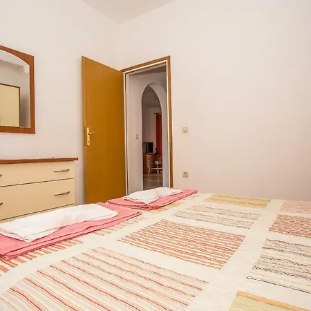 Ante Nobilo Aparthotel *