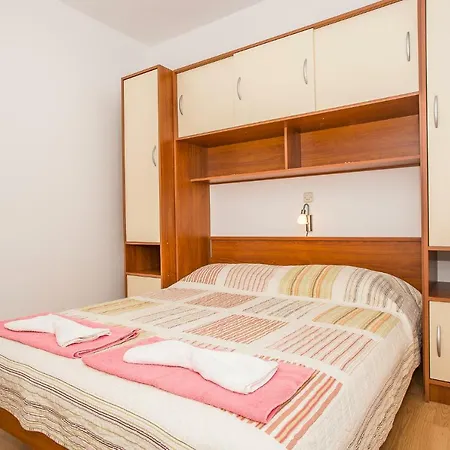 Ante Nobilo Aparthotel *