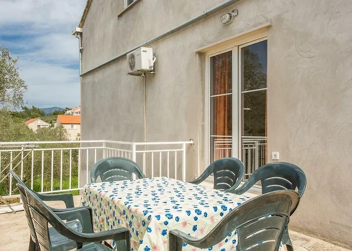 Ante Nobilo Aparthotel 3*