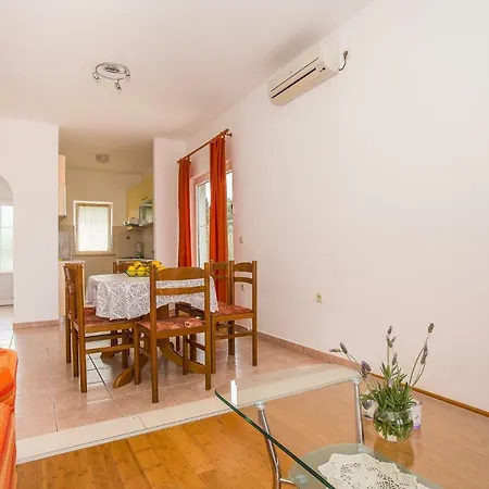 Ante Nobilo Apartmanhotel