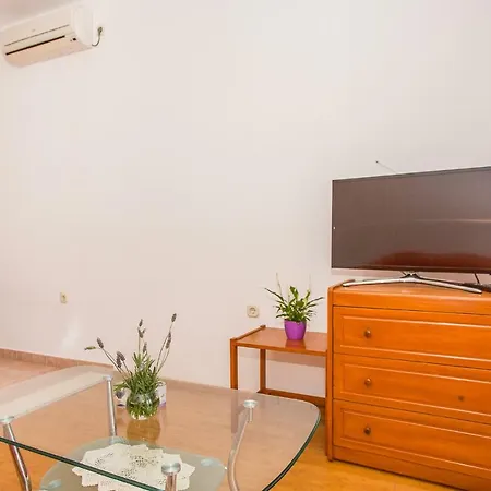 Ante Nobilo Lumbarda