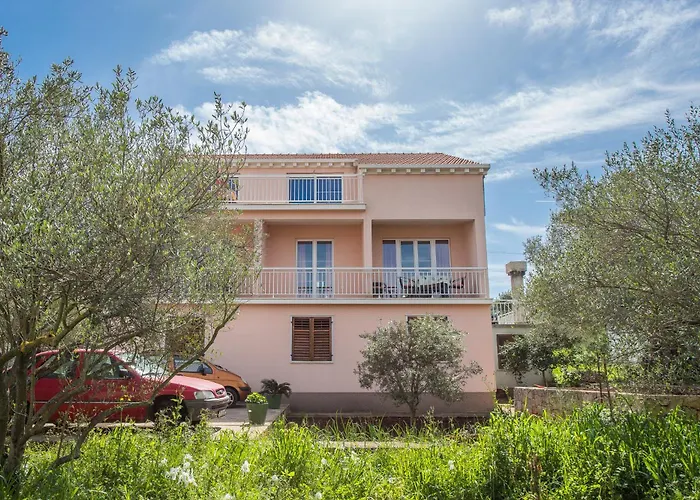 Ante Nobilo Aparthotel 3*