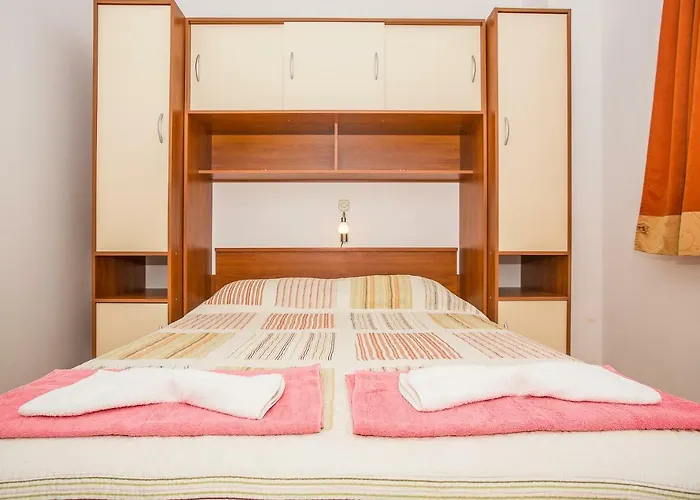 Ante Nobilo Aparthotel Lumbarda