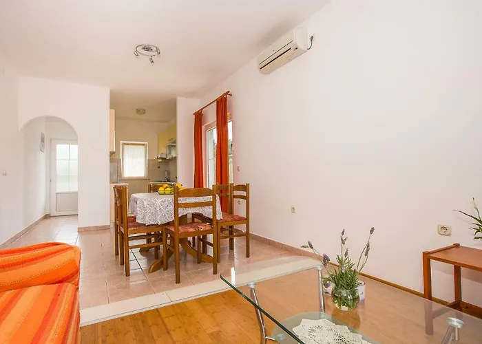 Ante Nobilo Aparthotel